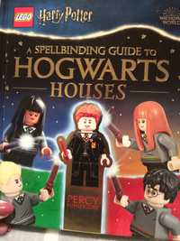 Livro LEGO Harry Potter a spellbinding guide to Hogwarts houses