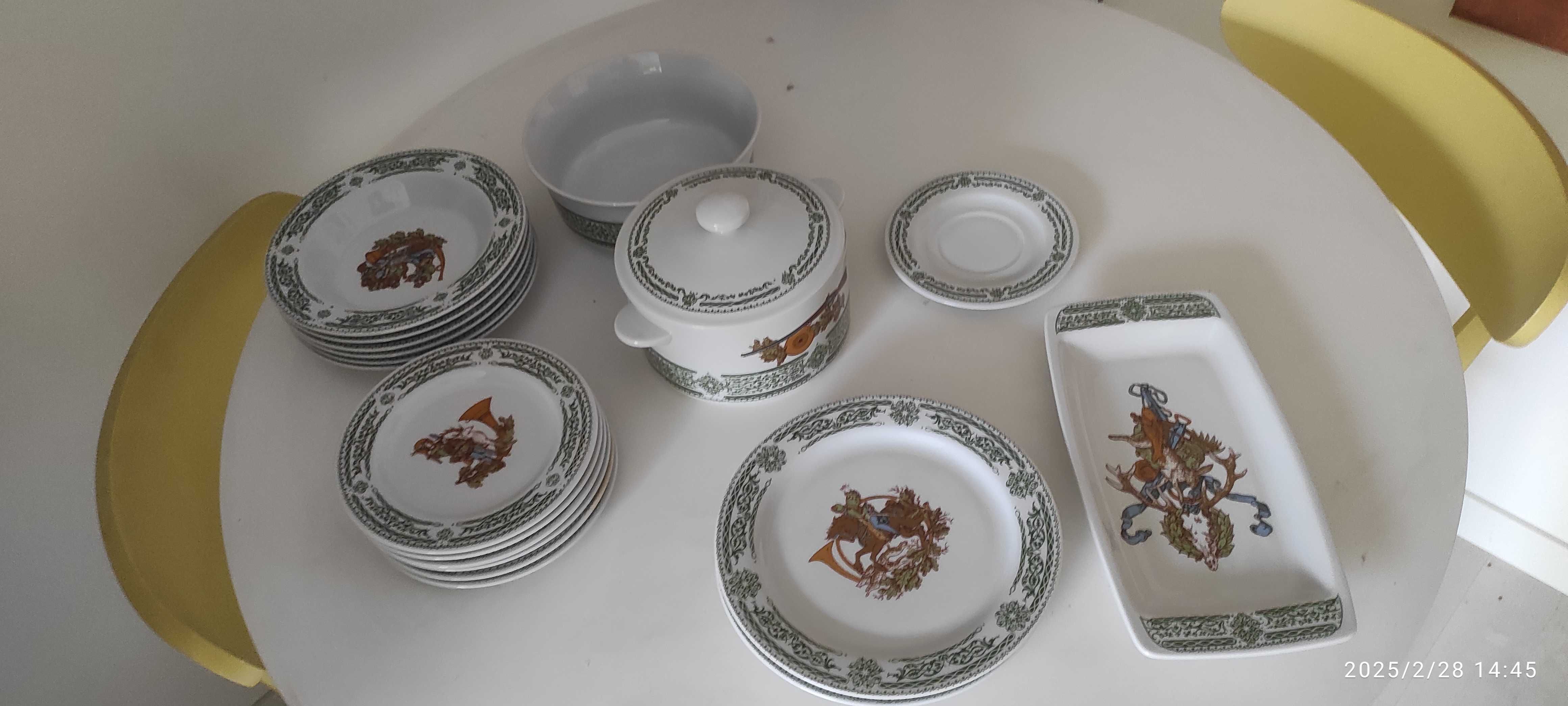 Porcelana unikat Porcelanowy Zestaw Mysliwski