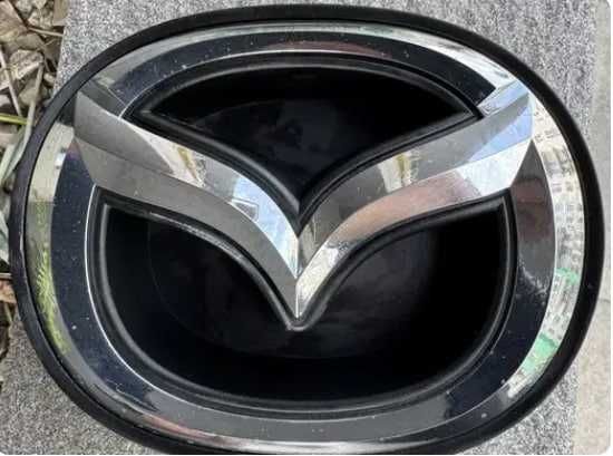 Емблема решітки радіатора Mazda 6 13-17 GHP951731 GHP950716