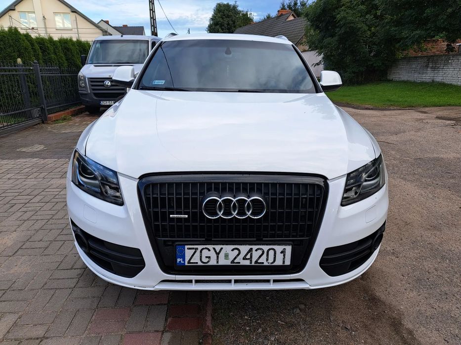 Audi Q5 audi Q5 S-line 2,0 TDI manual