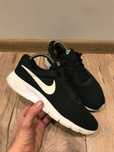 Buty Nike Tanjun rozm. 40