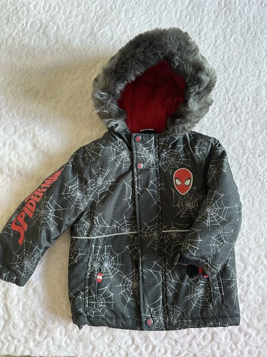 Курточка spider man
