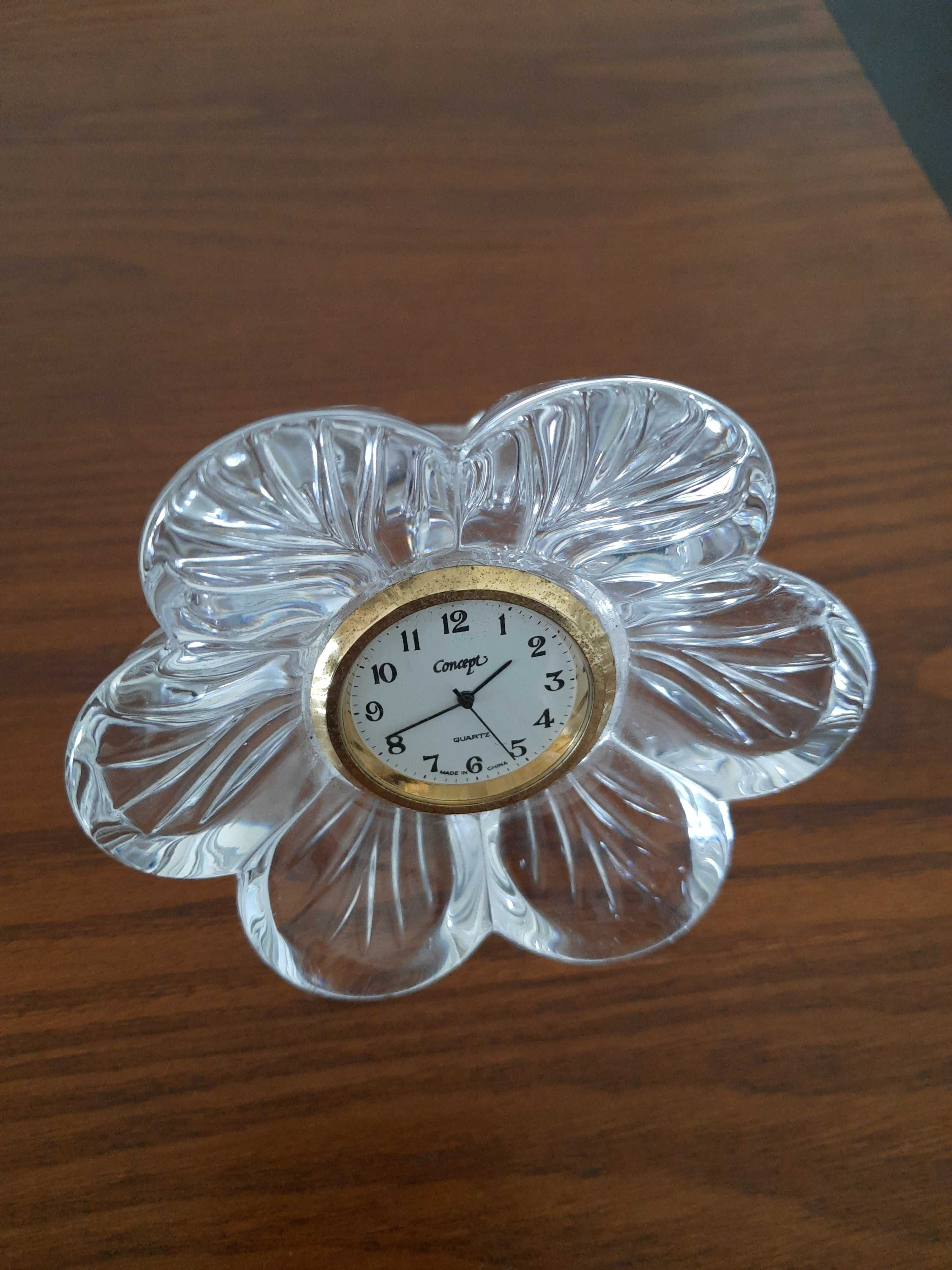 Relógio Cristal d'Arques formato flor