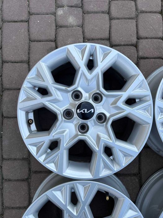 Oryginalne alufelgi Kia 5x114,3 16 cali Ceed Optima Carens NOWY MODEL