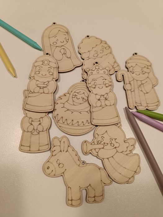 Gravação e corte laser madeira | Lembrancas | bolas Natal