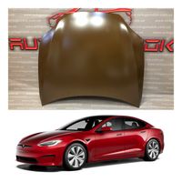 Капот Tesla Model S Plaid