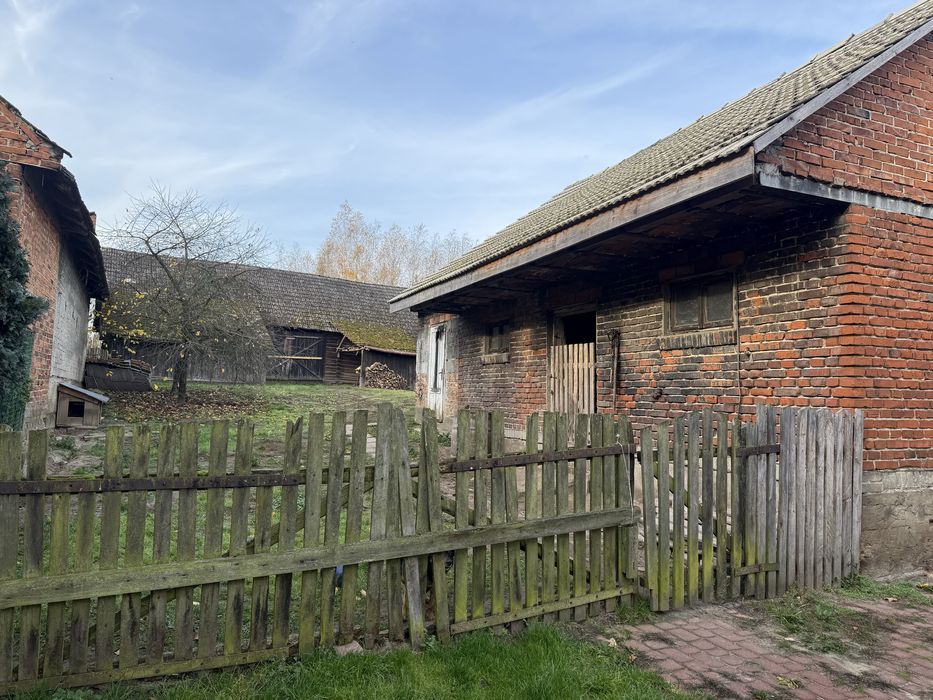 Dom na sprzedaz z dzialką 19 arów PRZEDZĘL