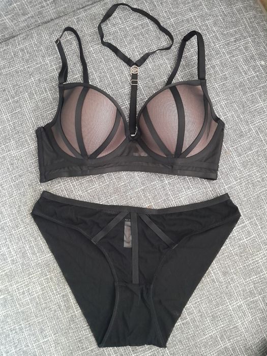 Комплект жіночої білизни,жіноча білизна,спідня білизна