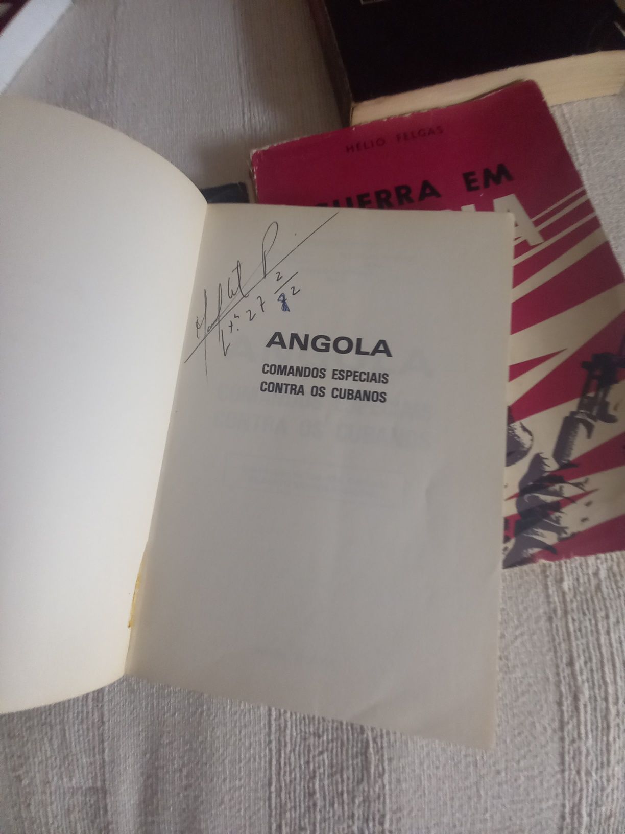 Livro Angola Comandos Especiais contra os Cubanos