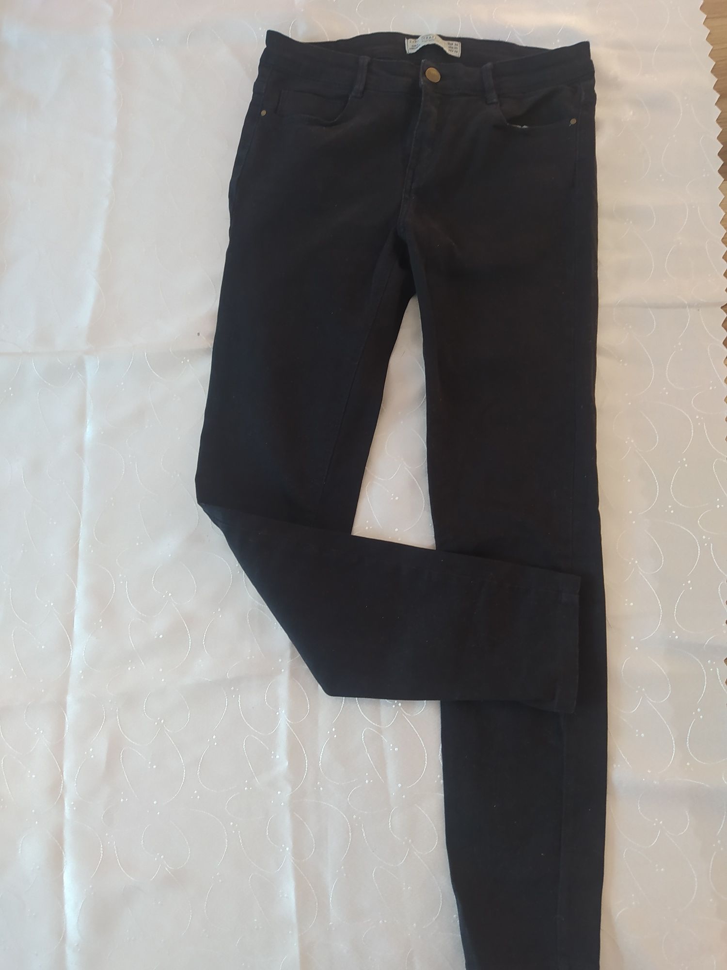 Spodnie damskie dżinsy czarne r36