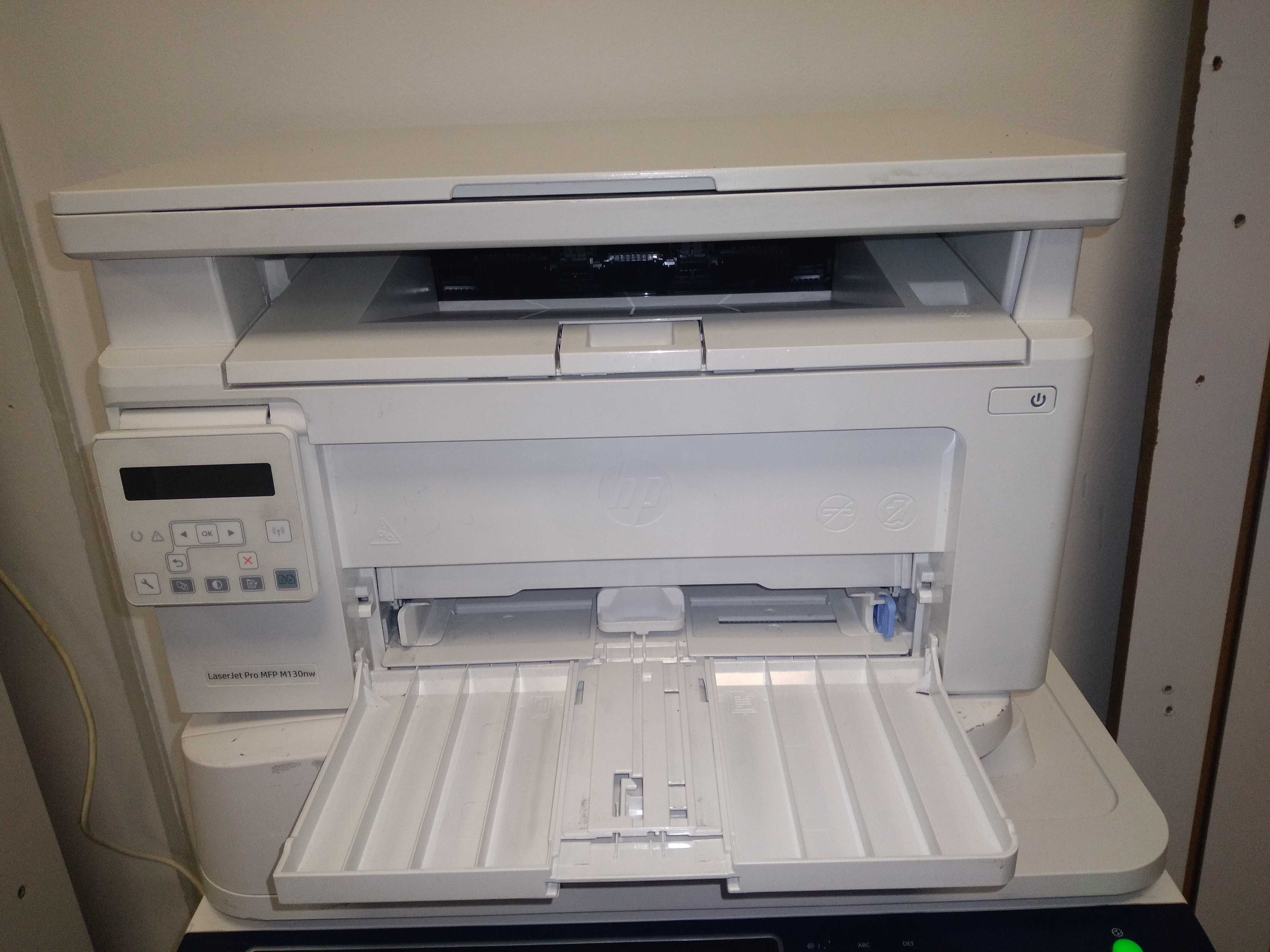 МФУ принтер HP LaserJet Pro M130nw с Wi-Fi, новий картридж