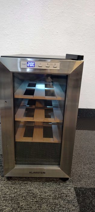 Lodówka do wina, winiarka 8But. Klarstein S-200