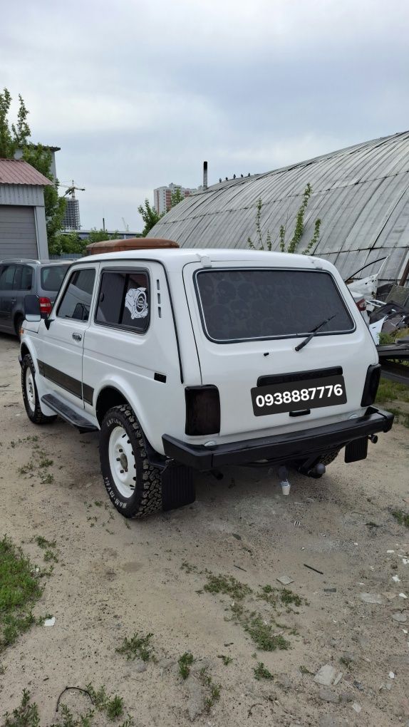 Продам Ваз(нива) 21214 1,7газ/бенз 2008р