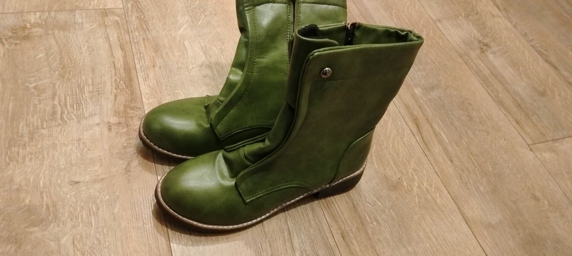 Nowe botki khaki