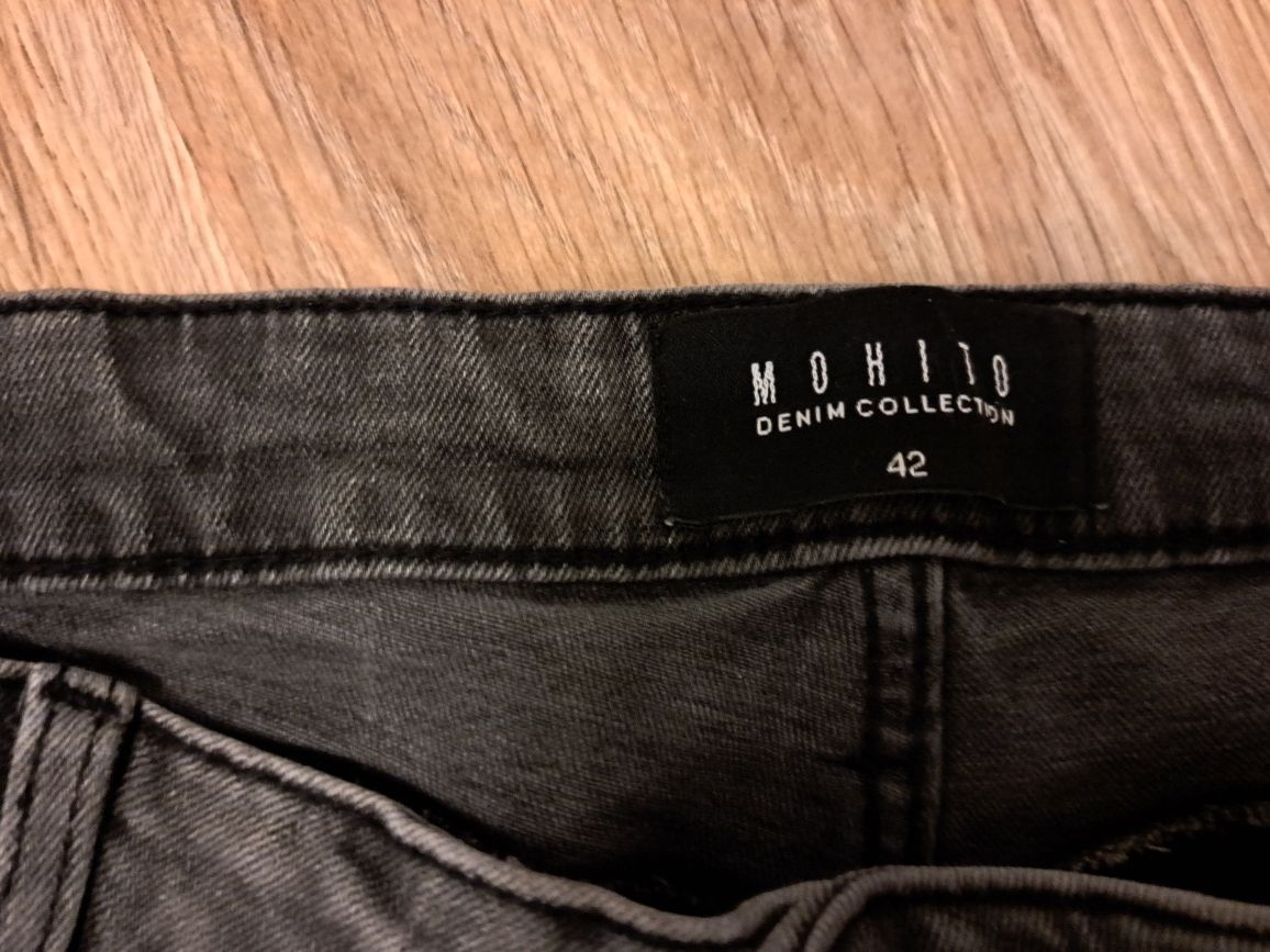 Spodnie jeans przecierane rozmiar 42 Mohito