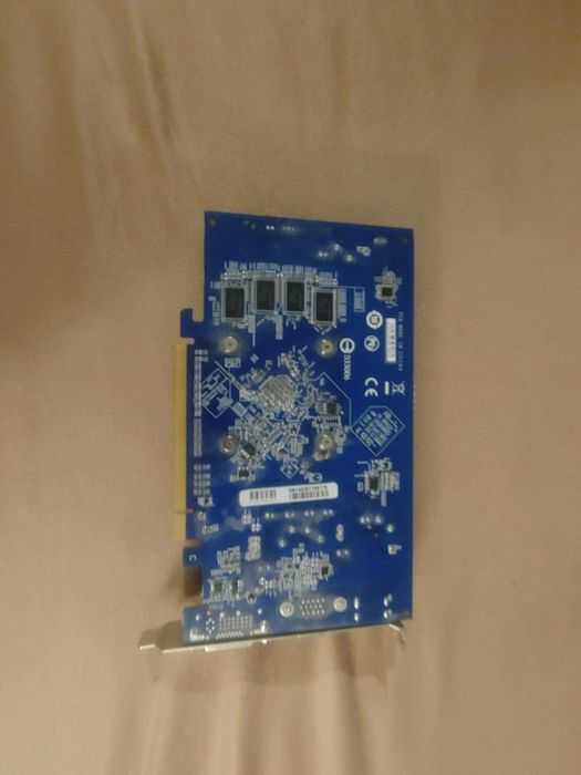 Karta graficzna AMD Radeon r7 200 series