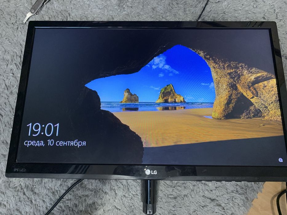 Monitor LG 22MP48D 22” IPS