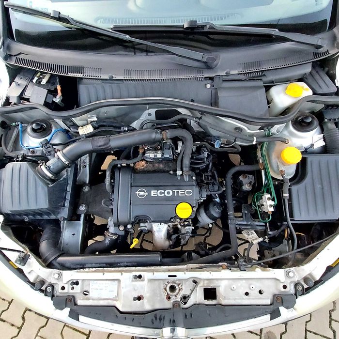 Opel Corsa B 1.0