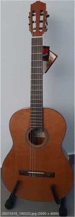 Guitarras clássicas folk e eletricas