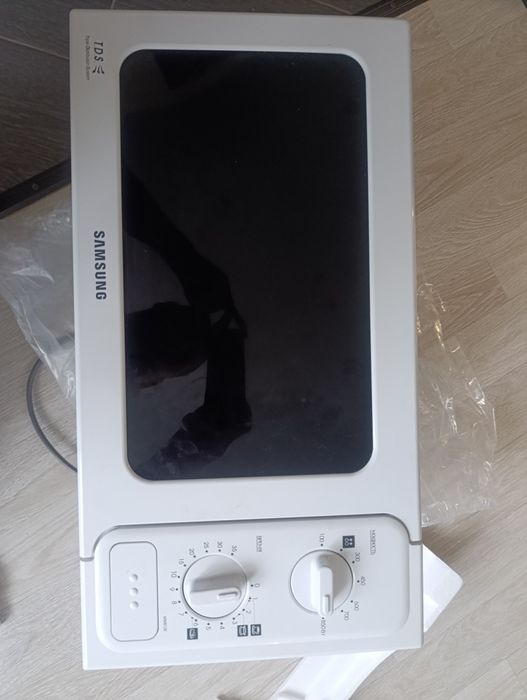 Піч мікрохвильова