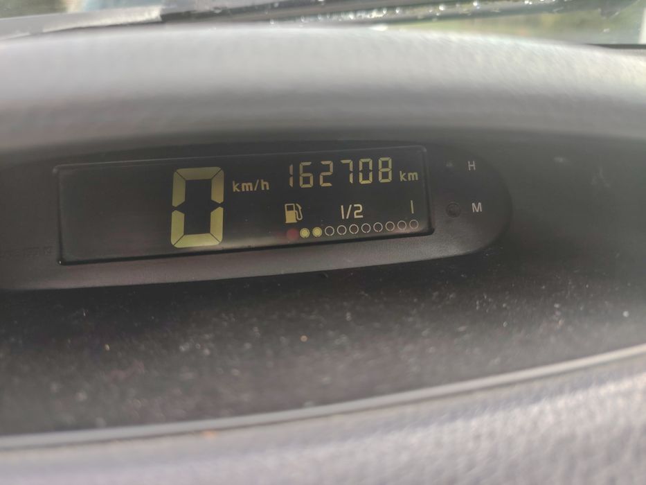 Renault Twingo MK1 com teto abrir