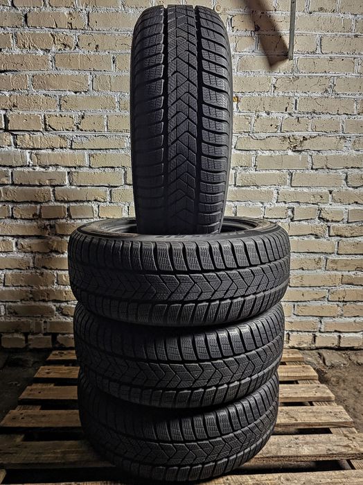 225/55r17 Pirelli | 2024 | 8.5mm | Стан нових | Преміум зимові шини