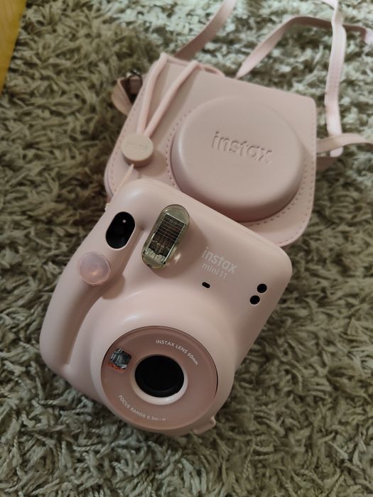 Máquina fotográfica Fujifilm Instax mini 11 rosa pastel