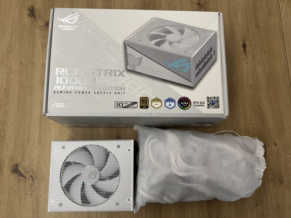 Fonte De Alimentação Asus ROG STRIX (1000W - ATX - 100-240V)