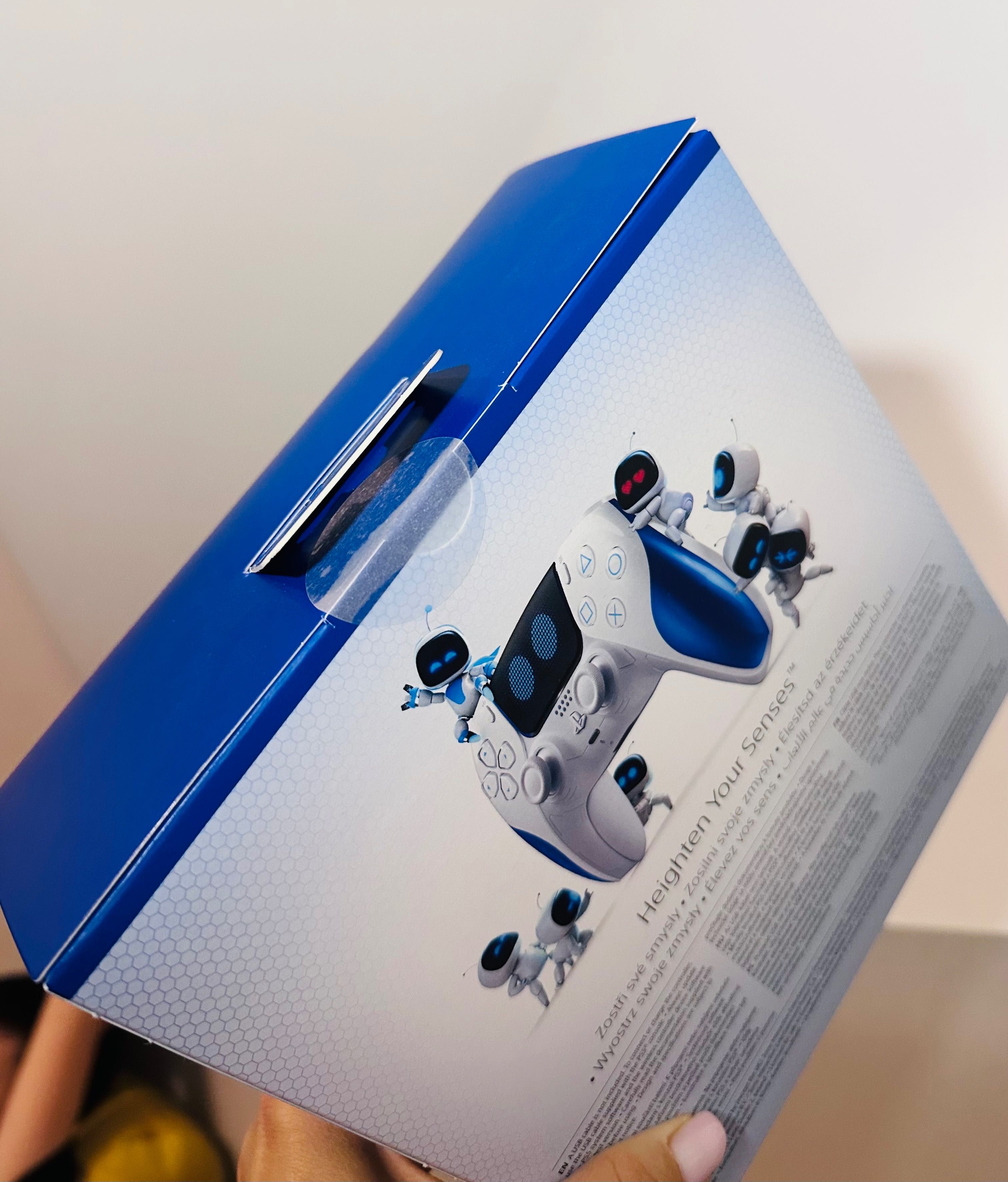 Kontroler Playstation 5 DualSense edycja limitowana Astro Bot