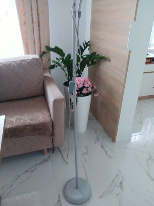 Lampa 180cm podlogowa