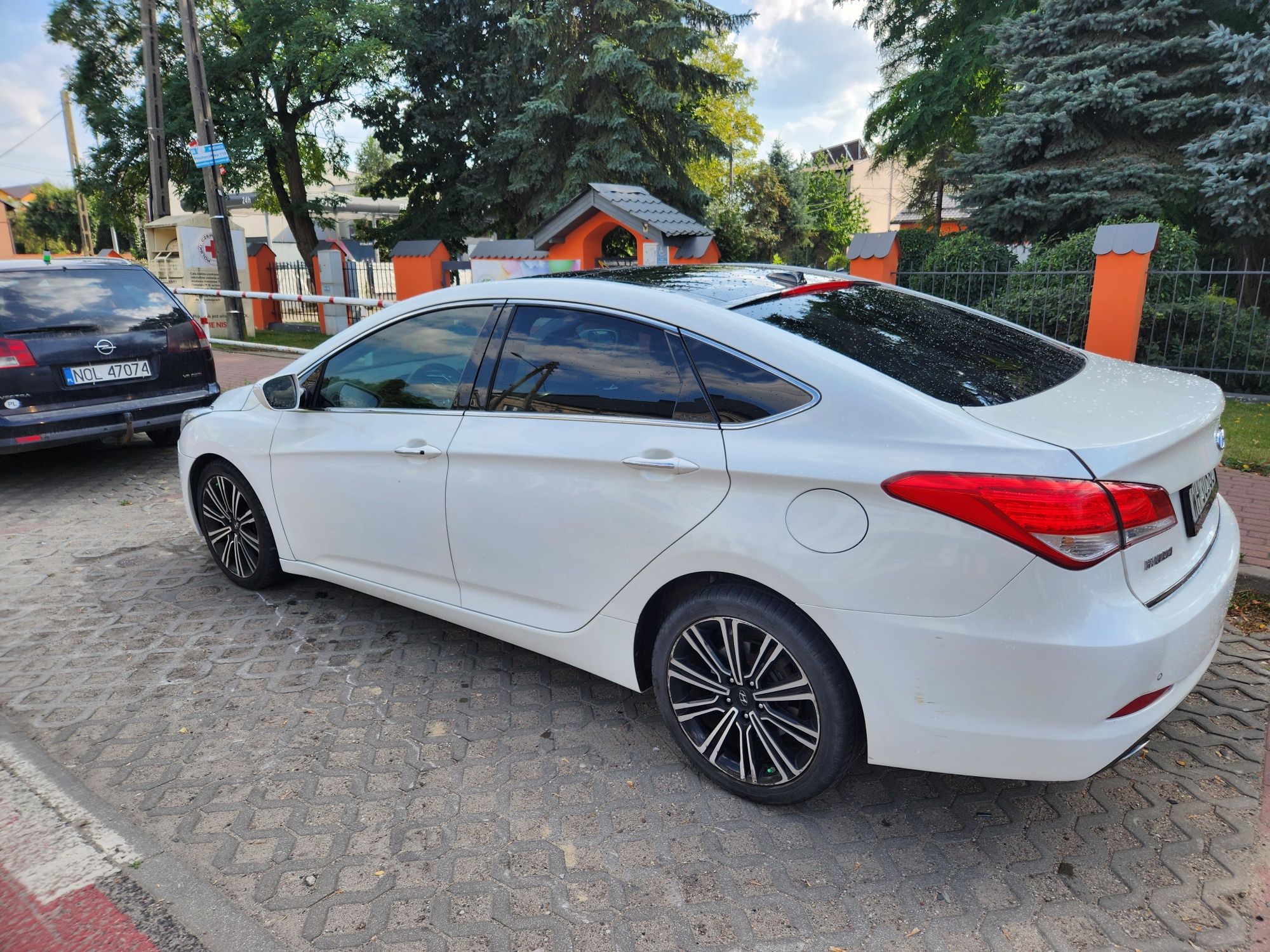 Hyundai i40 1.7crdi bardzo bogato wyposażony , automat