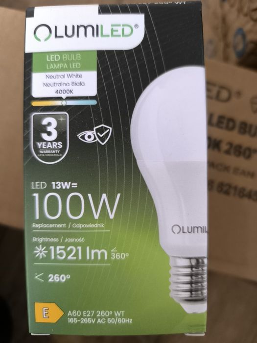 Żarówki E27 13w barwa neutralna