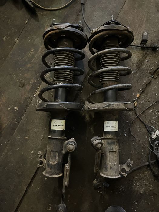 Стойки передние задние мазда 323bj / mazda premacy