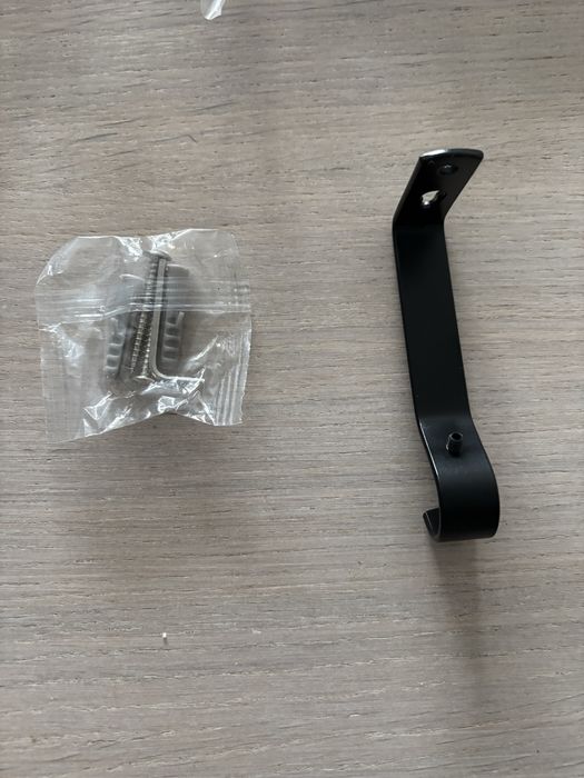 Wspornik karnisza czarny Mardom pojedynczy fi 19