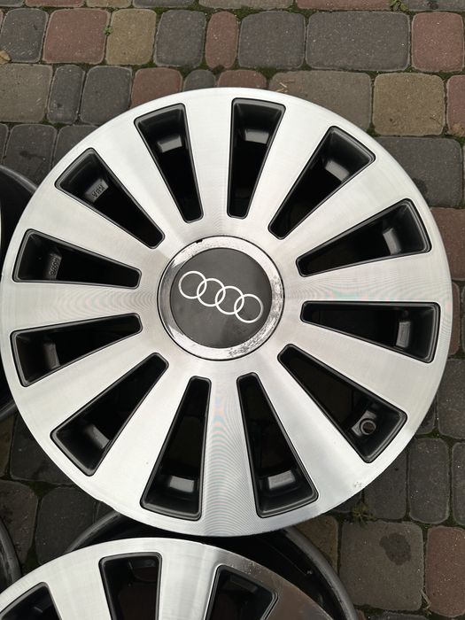 R18 5 112 диски Audi в хоролому стані