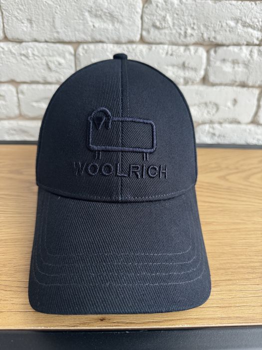 Кепка утеплена Woolrich