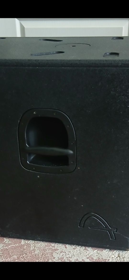 Sub passivo dB tecnologies
