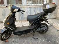 Moto electrica/ 45 kms um carregar.