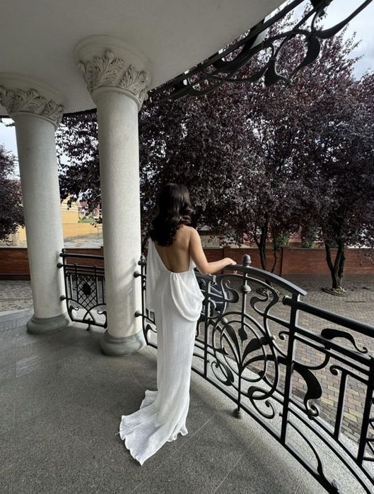 Вечірня сукня (святкова)