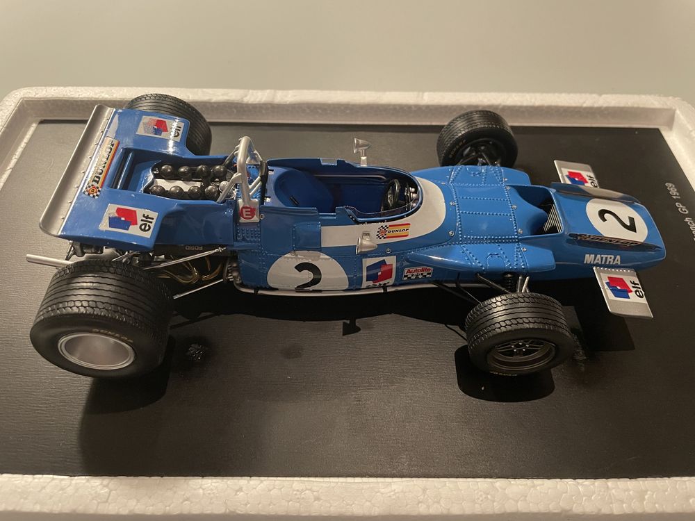 Model F1 1969 Matra MS80 J. Stewart 1:18 firmy Spark