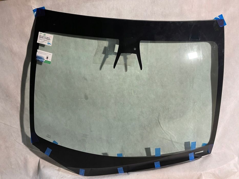 SZYBA PRZEDNIA CZOŁOWA TESLA Y SEDAN SENSOR KAMERA ACOUSTIC 2021-