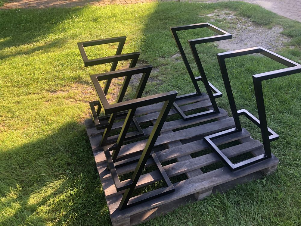 Hoker loftowy ( taboret )