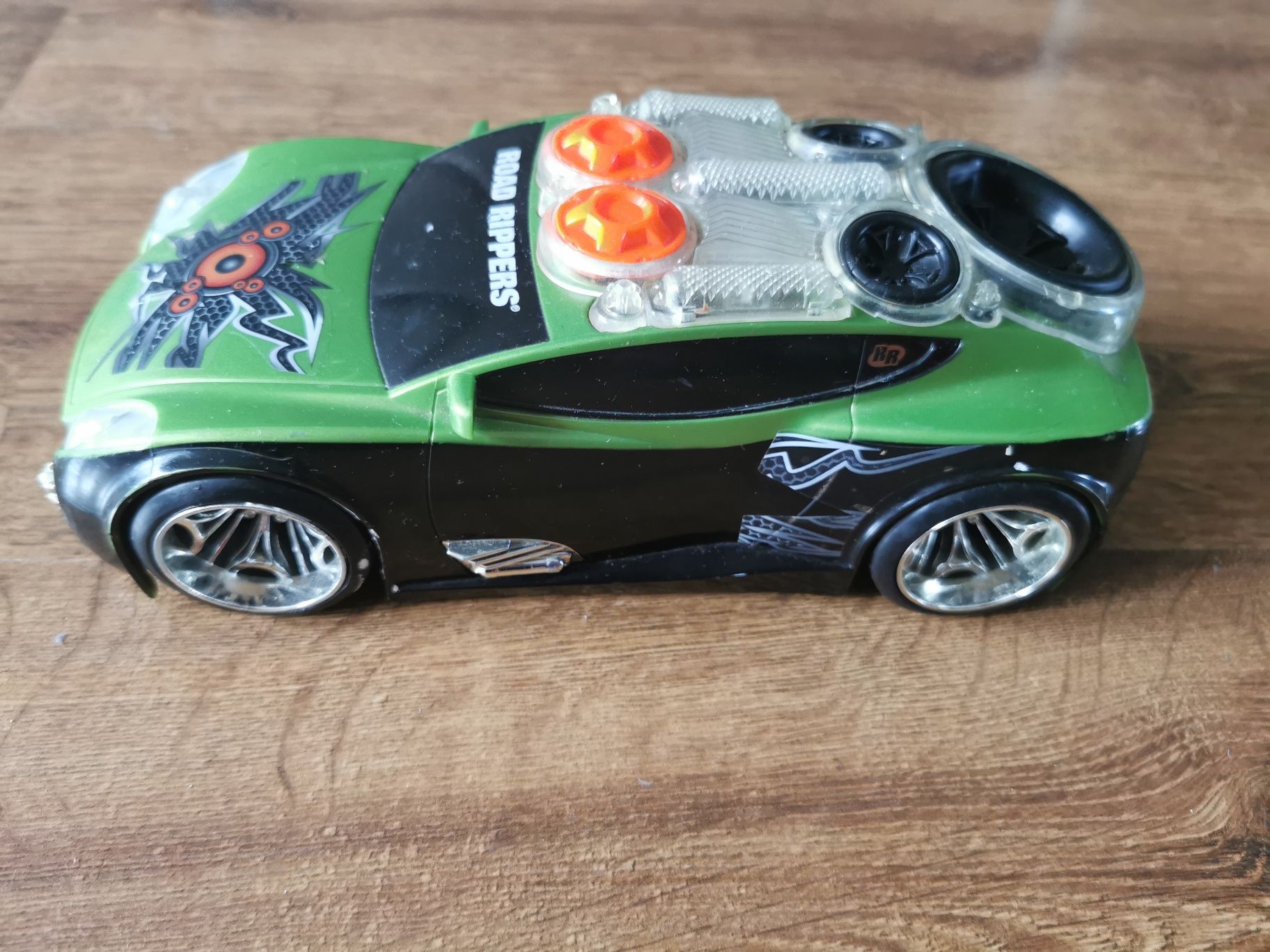 Auto interaktywne
