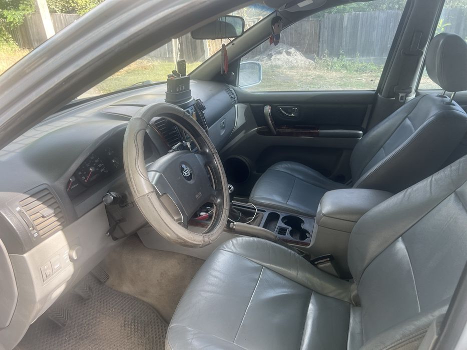 Продам Kia sorento на полном ходу