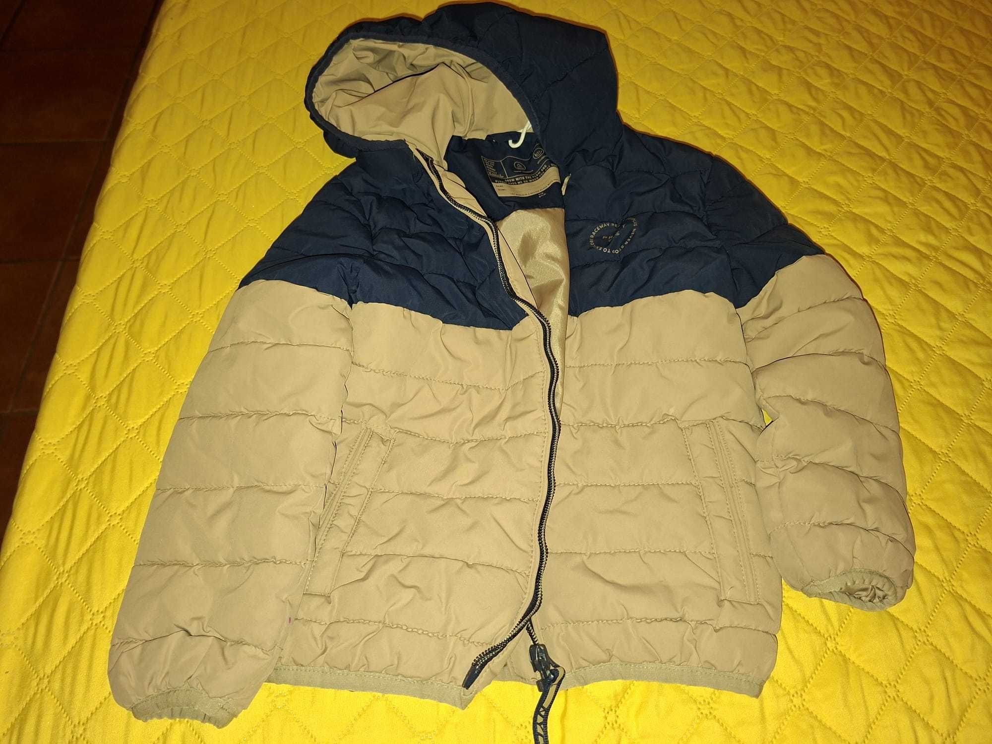Roupa crianca menino 35 peças 6 anos como novo tudo a 0.95 centimos