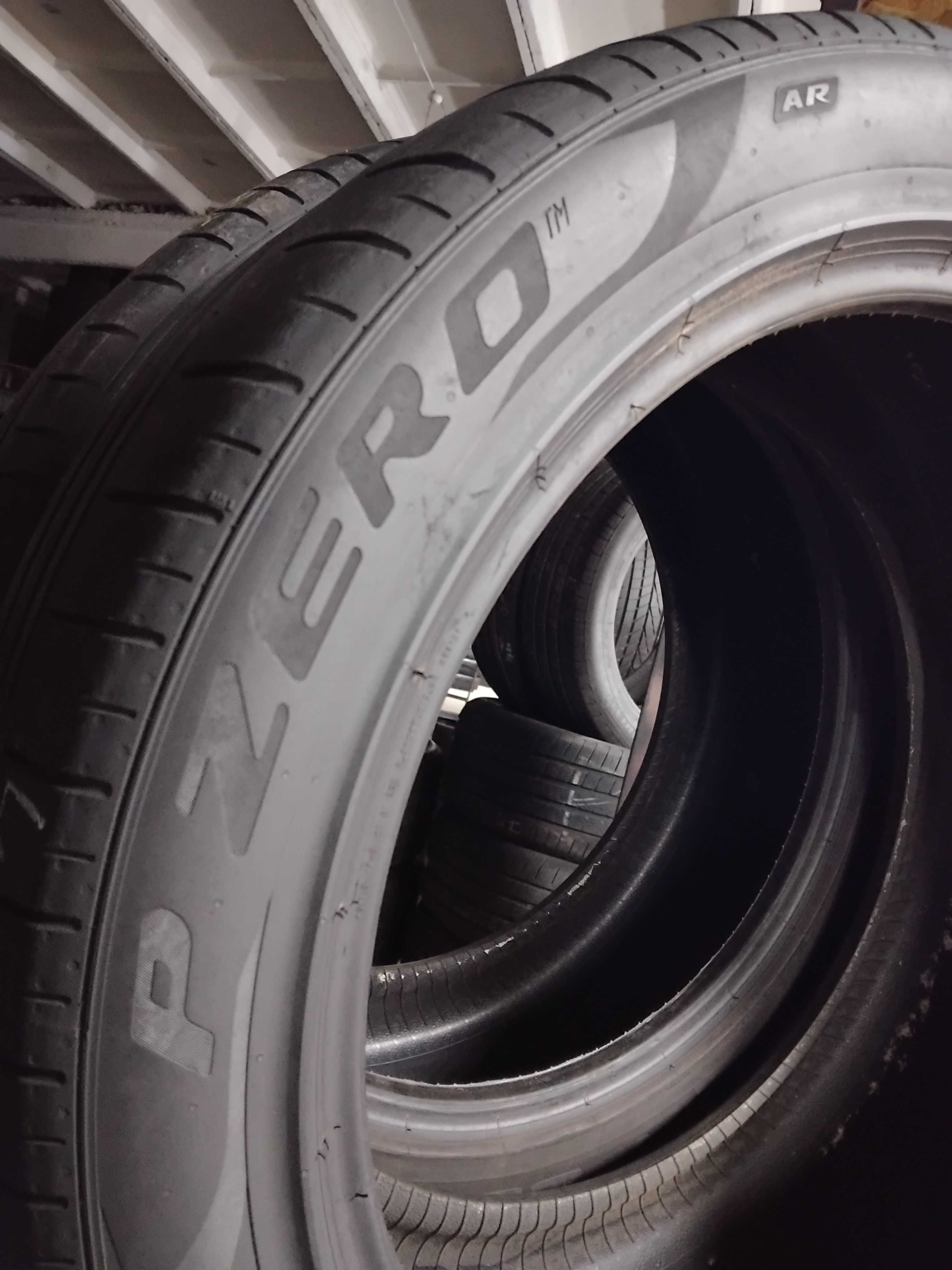 Шини бу 255/45 R20 Pirelli PZero PZ4 Комплект Літо