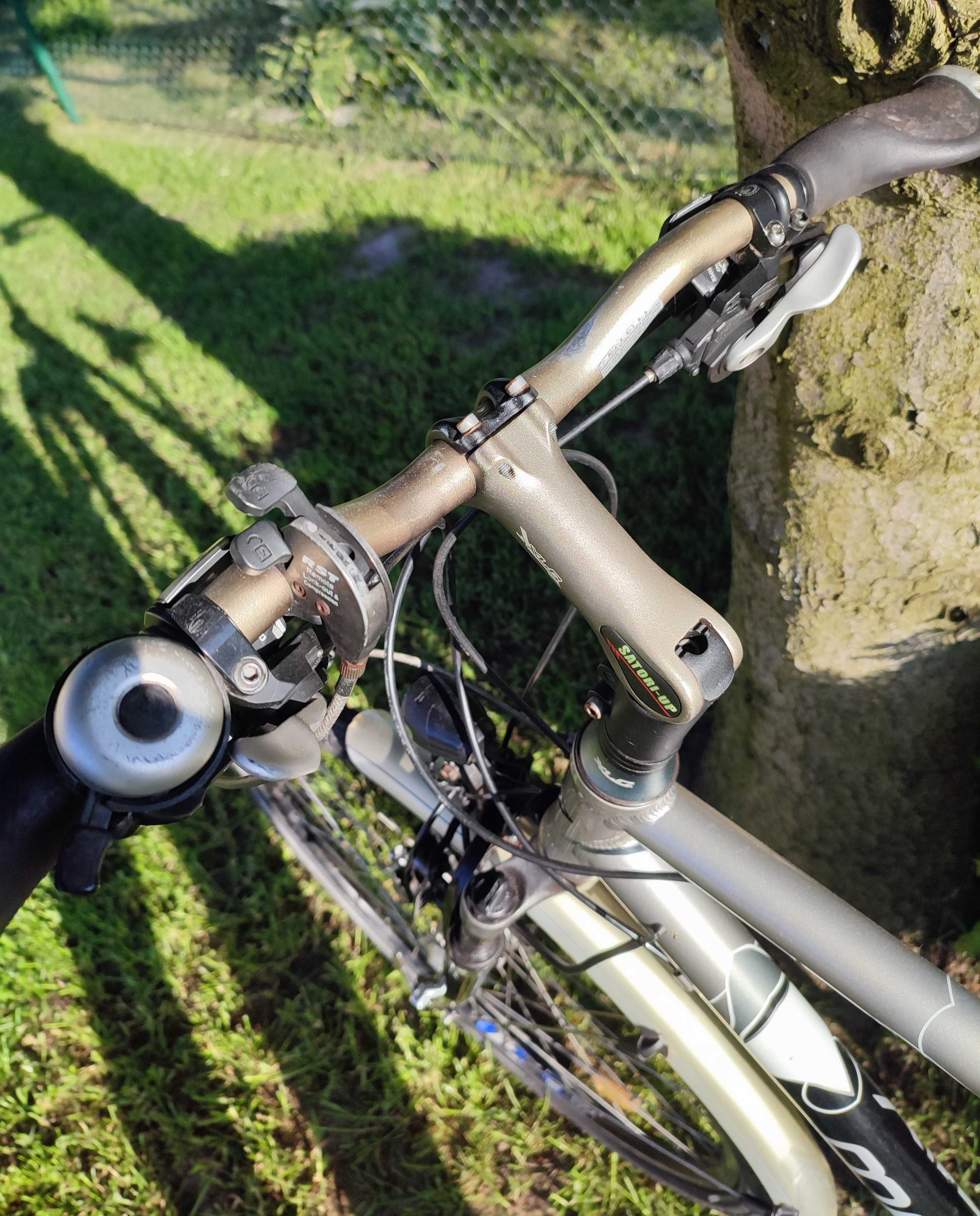 Rower Trekkingowy MATRIX cały na Deore XT, hydraulika, rama 52 cm.