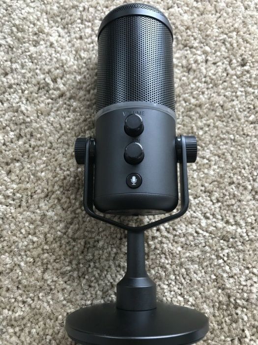 Компьютерный микрофон Seiren Elite лучший от Razer