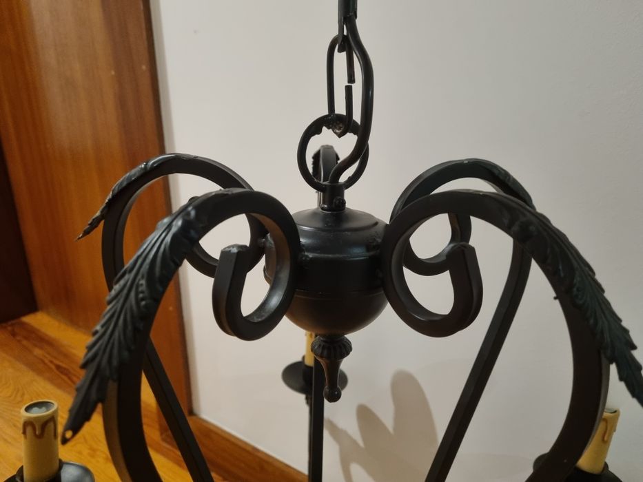 Candeeiro de tecto com 5 lampadas