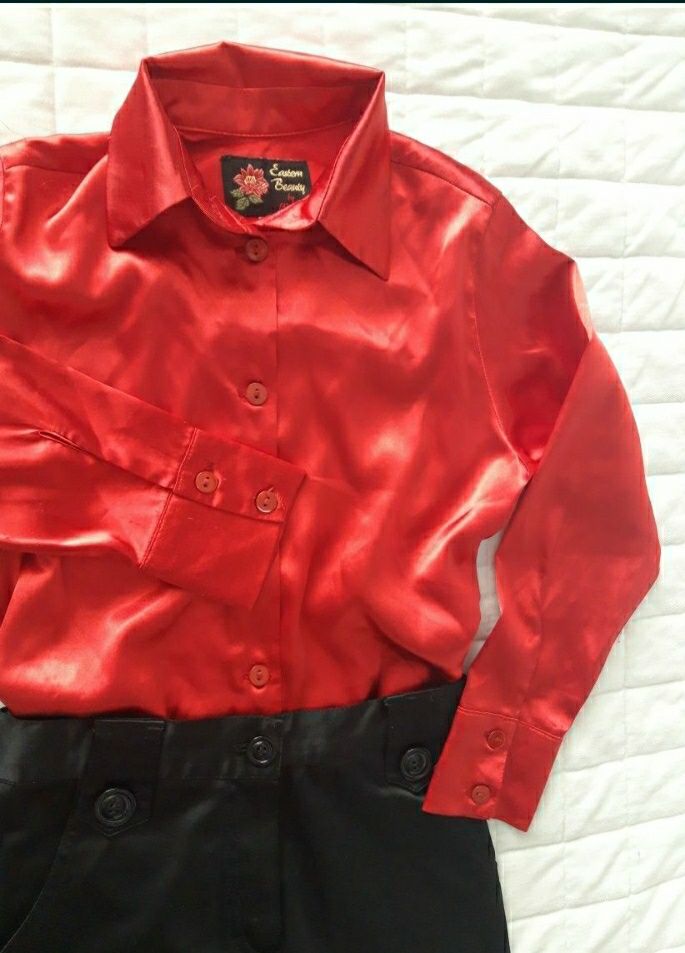 Wójcik strój galowy koszula czerwona spodnie do kolan rozmiar  122 cm